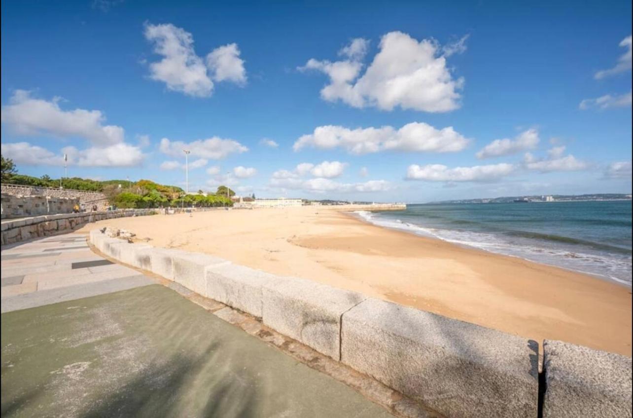 Sea View Apartment & 4 Minutes Walk To The Beach Paço de Arcos Exteriér fotografie